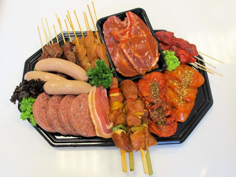 boucherie-BEUIL-min_bbq_butcher_shop_supermarket_meal_party-766127